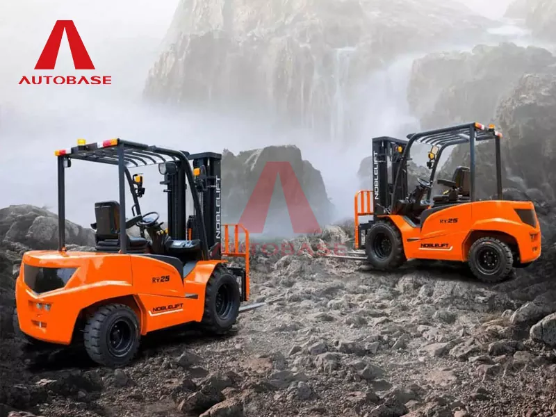 Ar Noblelift A serijos šakiniai krautuvai yra geriausias elektrinio sandėlio sprendimas šiuolaikiniam medžiagų tvarkymui