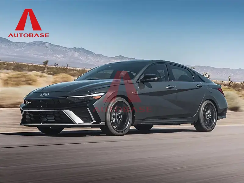 „Hyundai Elantra“